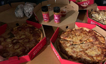 Load image into Gallery viewer, MOFO CHILI: Fire Flakes chili flakes level 7🌶🌶🌶🌶🌶🌶🌶